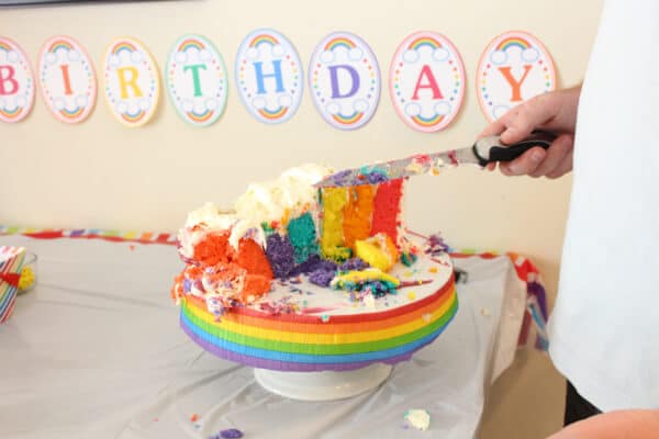Rainbow Punch Pinata | Rainbow Birthday Party | Party Activities | Kids Party | www.madewithhappy.com