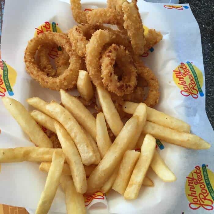 Johnny Rockets - National #ShakeMonth