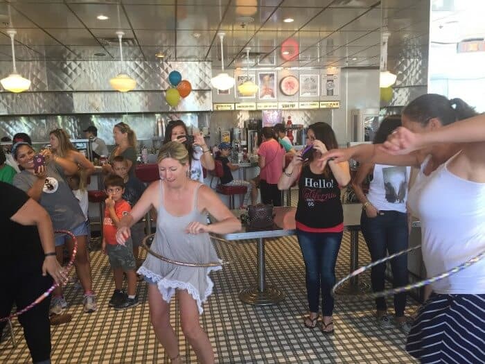 Johnny Rockets - National #ShakeMonth