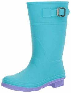 Turquoise Rain Boots For Kids. 15+ Rain Boots for Kids. Spring rain boots for kids. Bright colored rain boots for kids. www.madewithhappy.com