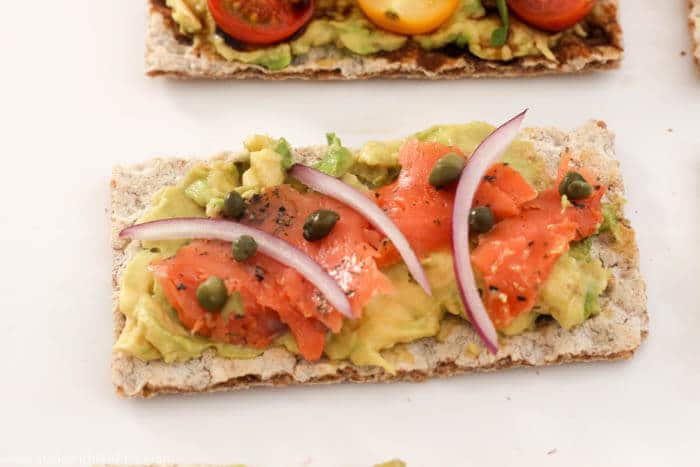 Avocado Toast 6 different ways. | Appetizer Ideas | Avocado on wasa crisp 6 different ways | Lox and avocado | www.madewithhappy.com