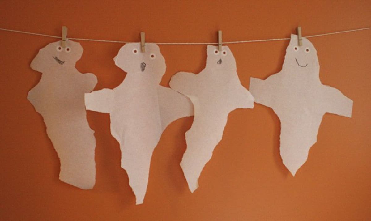 Clothesline Ghost