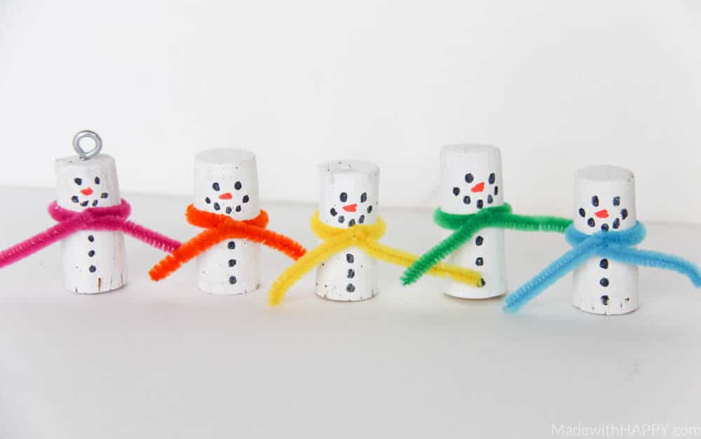 Wine Cork Ornaments - Kids Crafts and Holiday Gift Ideas