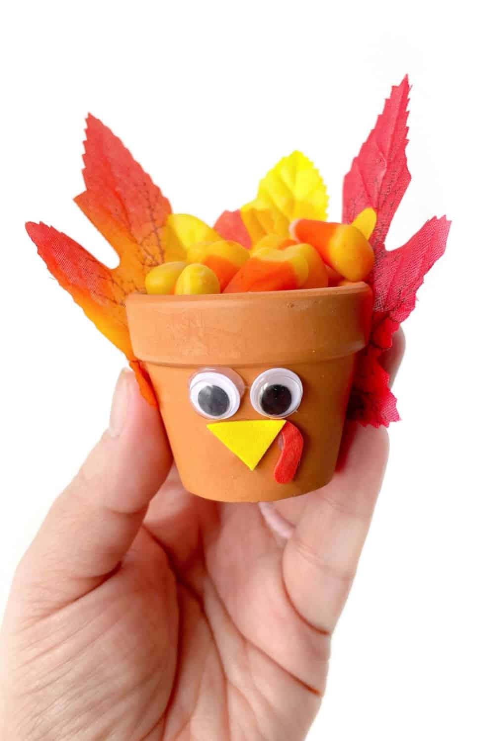 DIY Thanksgiving Party Favors
