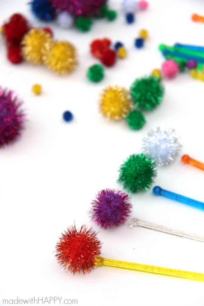 DIY Pom Pom Drink Sticks Made with HAPPY