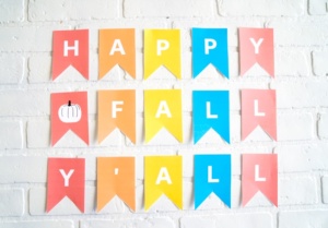 Happy Fall Yall Sign - Free Printable - Made with HAPPY