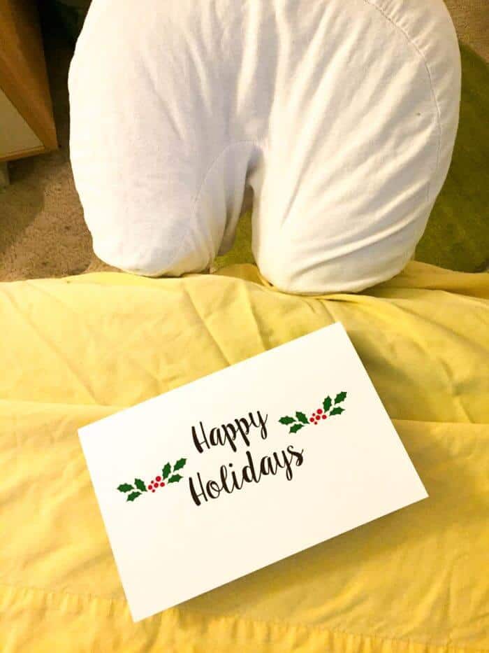 The Perfect Last Minute Gift | Gift of Massage | Free Printable Holiday Card for a massage | Massages are pretty HAPPY | Massage Quote | www.madewithhappy.com