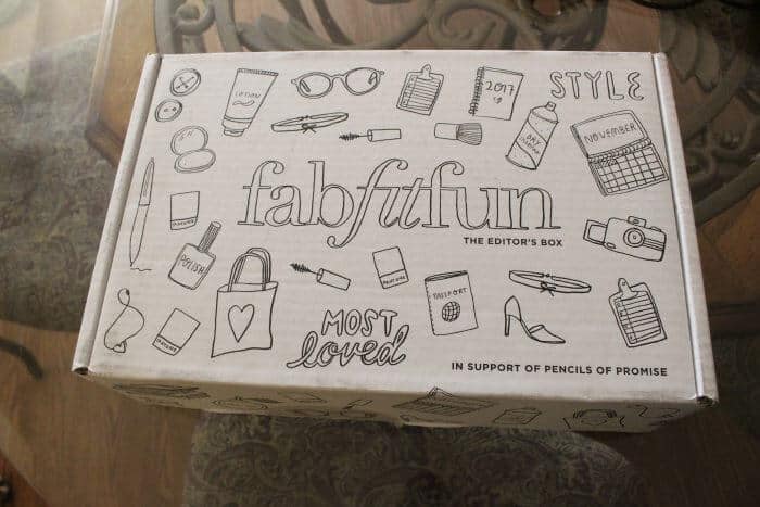 This month's FabFitFun Editor's Box is what dreams are made of.  