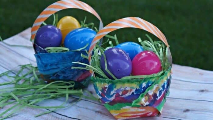 Paper Plate Easter Baskets