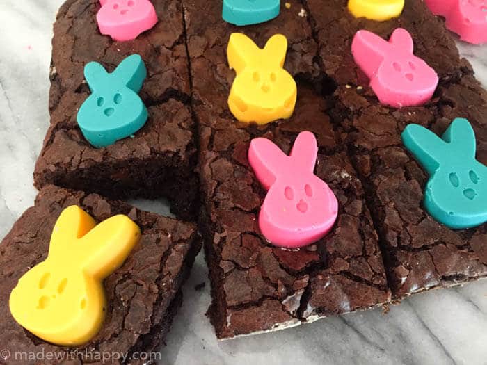 Chocolate Peep Brownies | Easter Desserts | Desserts made with peeps | Simple Easter Desserts | Semi-homemade Easter Desserts | Bunny Dessert Ideas | www.madewithhappy.com