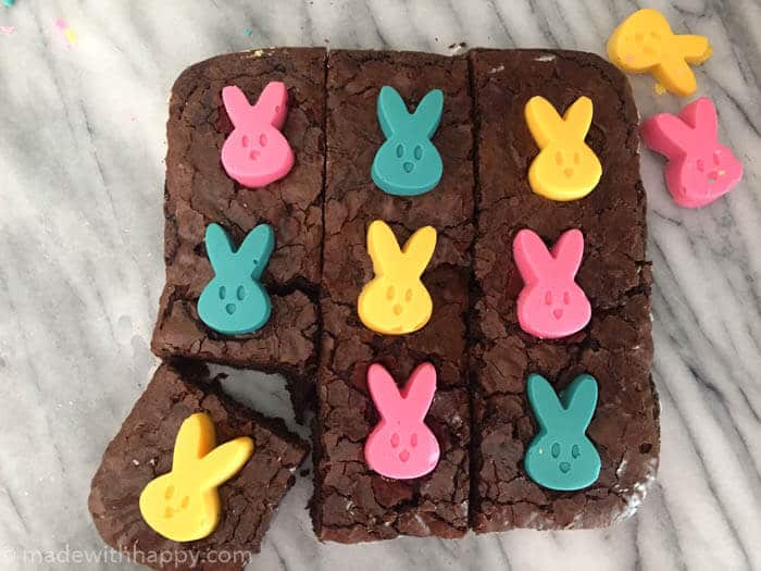 Chocolate Peep Brownies | Easter Desserts | Desserts made with peeps | Simple Easter Desserts | Semi-homemade Easter Desserts | Bunny Dessert Ideas | www.madewithhappy.com