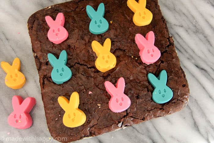 Chocolate Peep Brownies | Easter Desserts | Desserts made with peeps | Simple Easter Desserts | Semi-homemade Easter Desserts | Bunny Dessert Ideas | www.madewithhappy.com