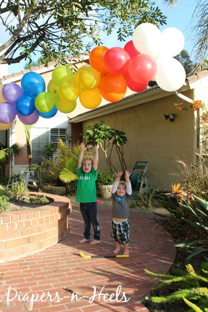 How to make a balloon arch | Rainbow Balloon Arch | Rainbow Party | St. Patrick's Day Celebration | www.madewithHAPPY.com