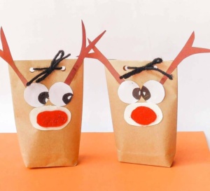 21+ Easy Reindeer Crafts For Kids - Made with HAPPY