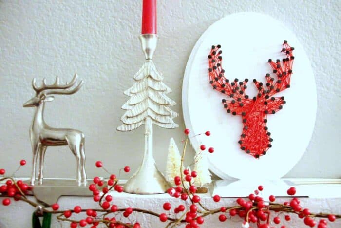 Reindeer String Art DIY | Christmas Decor DIY | String Art Reindeer Head | www.madewithHAPPY.com and MyPrintly