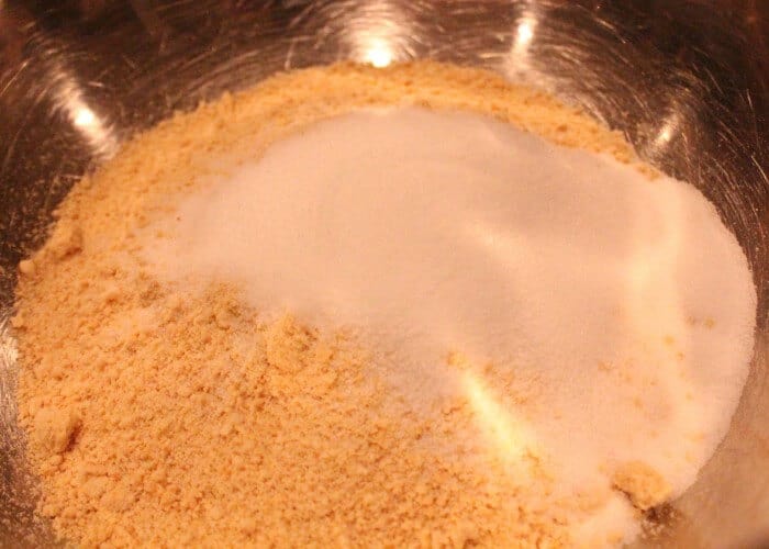 Sea-Salt-Caramel-Cheesecake-2