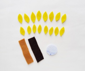 Cut out felt flower template