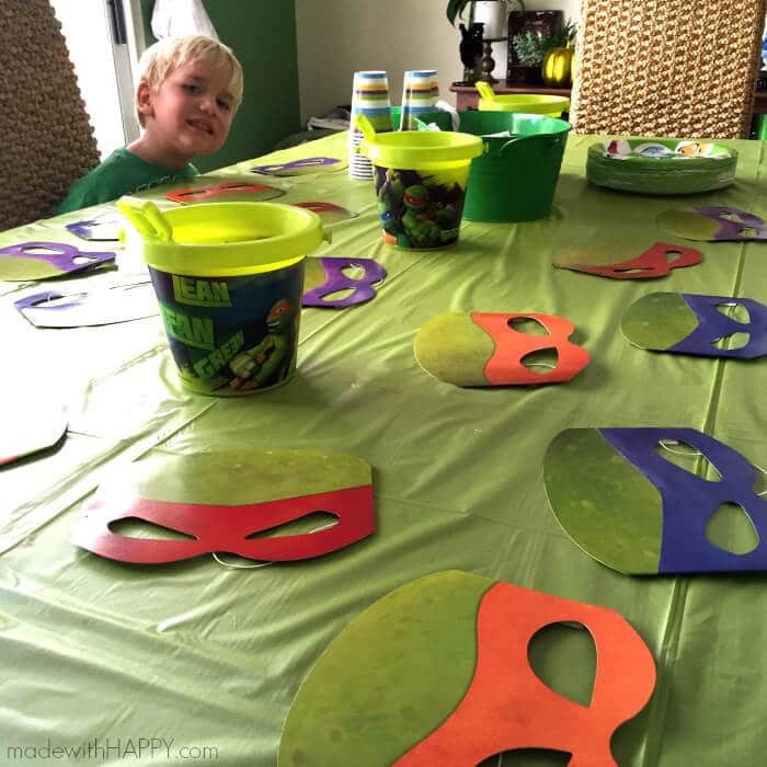 Teenage Mutant Ninja Turtle Party | TMNT Party Ideas | Boy Turtle Party | Ninja Party Ideas | www.madewithhappy.com