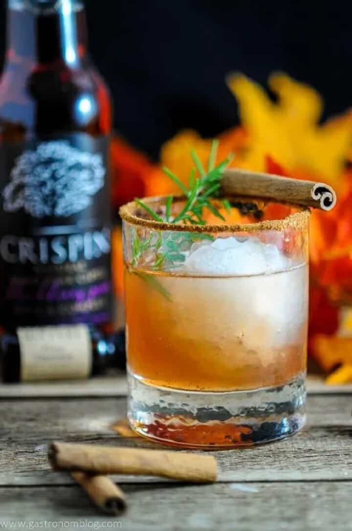 35+ The Best Fall Cocktail Recipes for 2024 Made with HAPPY