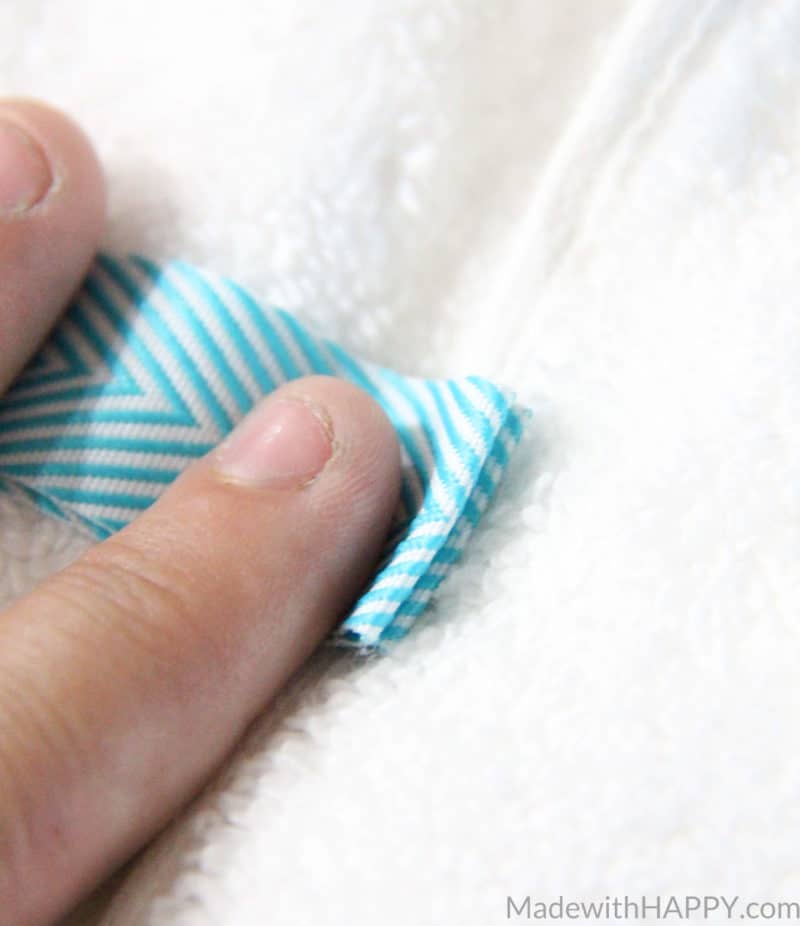 How to Make Towel Tags Made with HAPPY