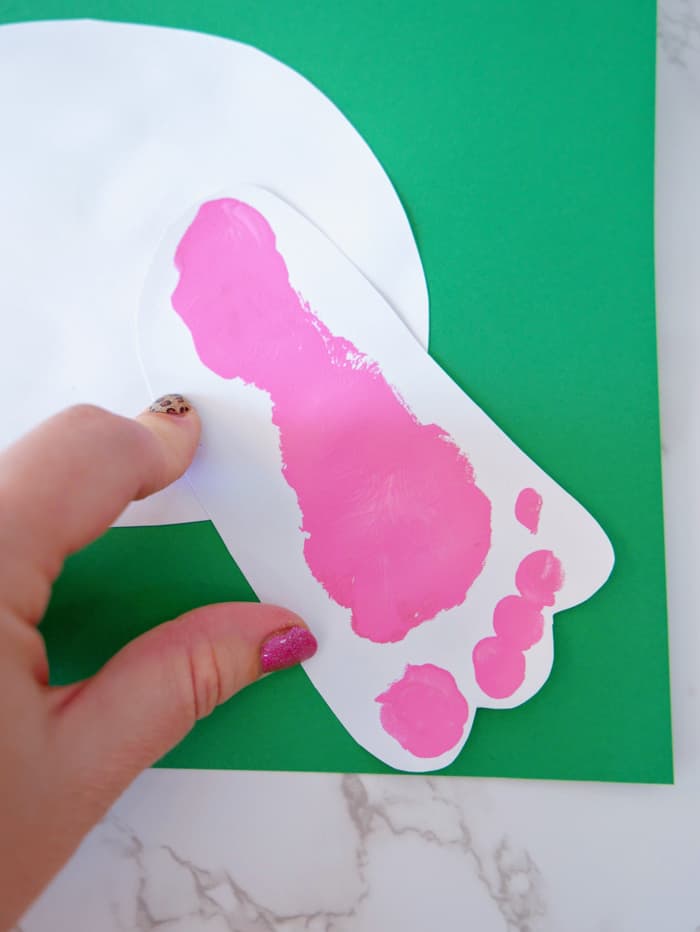 glue footprint to bunny body