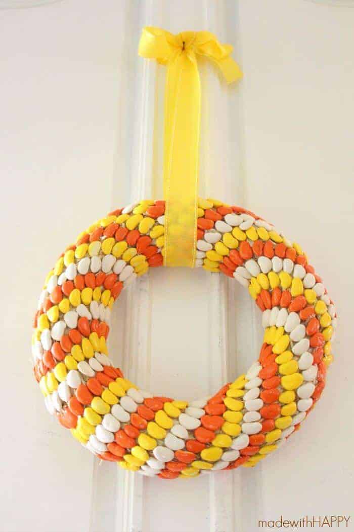 Candy Corn Lima Bean Wreath | Lima Bean Wreath | Halloween Wreath Craft | www.madewithHAPPY.com