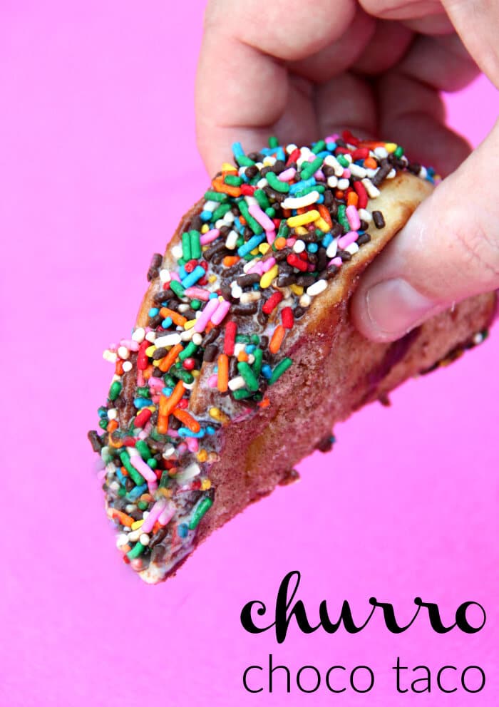 Churro Choco Taco | Ice Cream Taco | Dessert Tacos | Churro Taco | www.madewithhappy.com