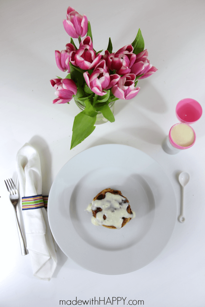 Cinnamon Roll Waffles | Easter Breakfast | Cinnamon Roll with Cream Cheese Icing | www.madewithHAPPY.com