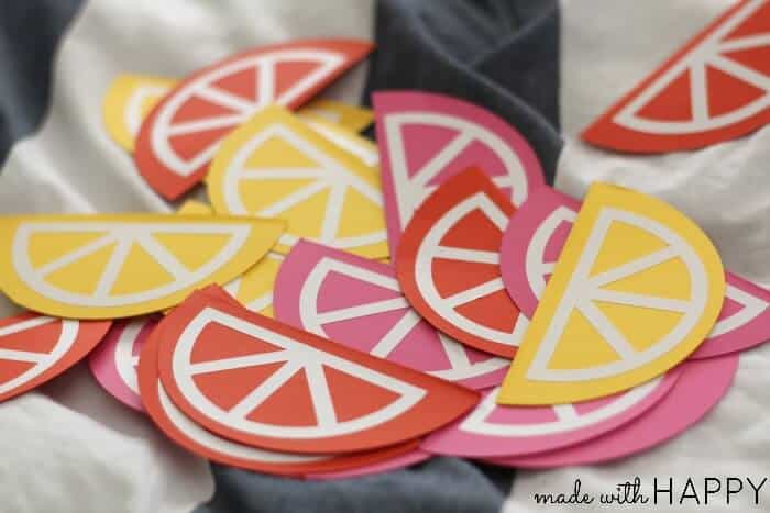 Summer Citrus Garland - Lemon Slices, Orange Slices, and Grapefruit Slices - Made with HAPPY www.madewithhappy.com