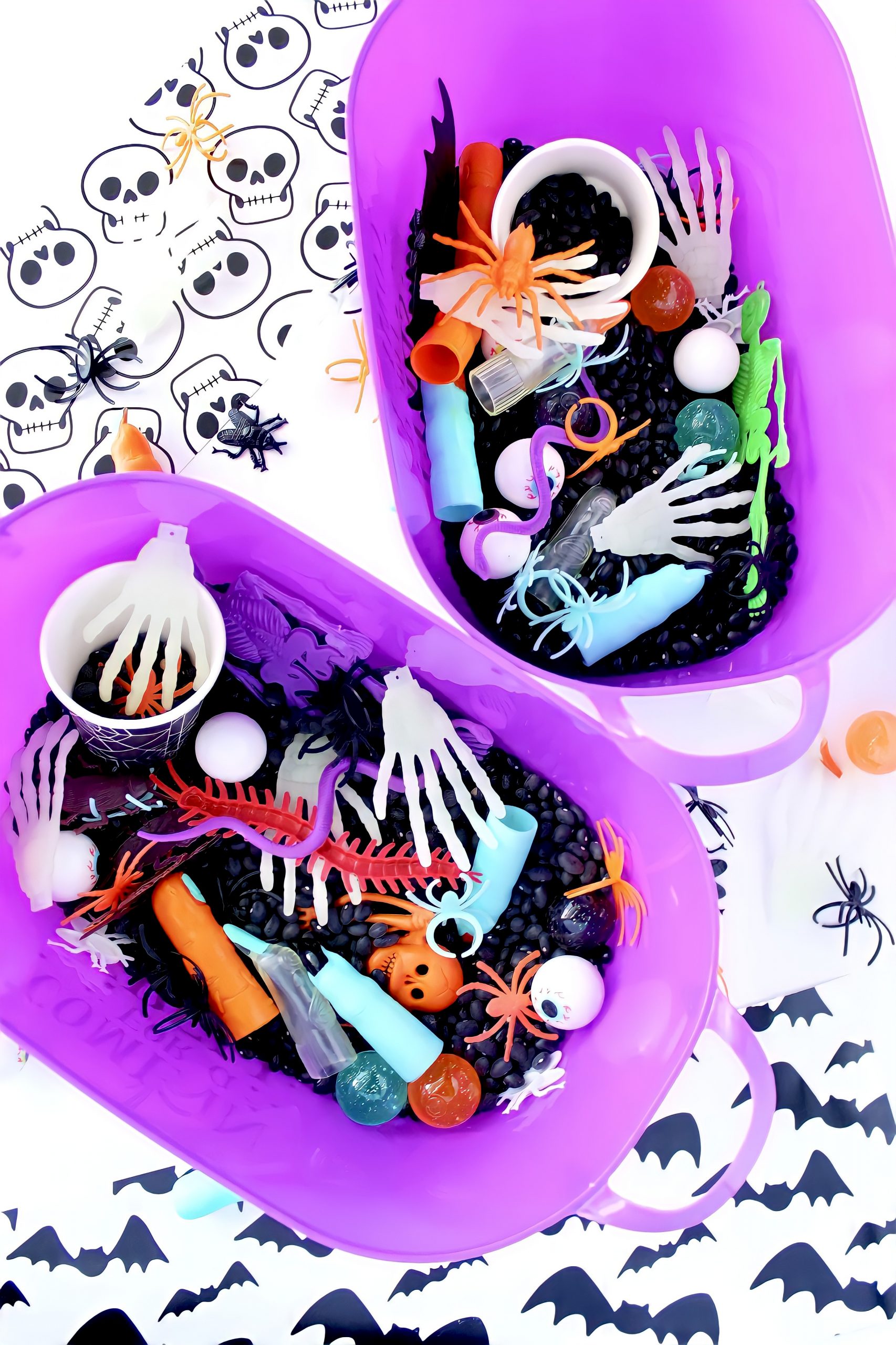diy halloween sensory bin for kids