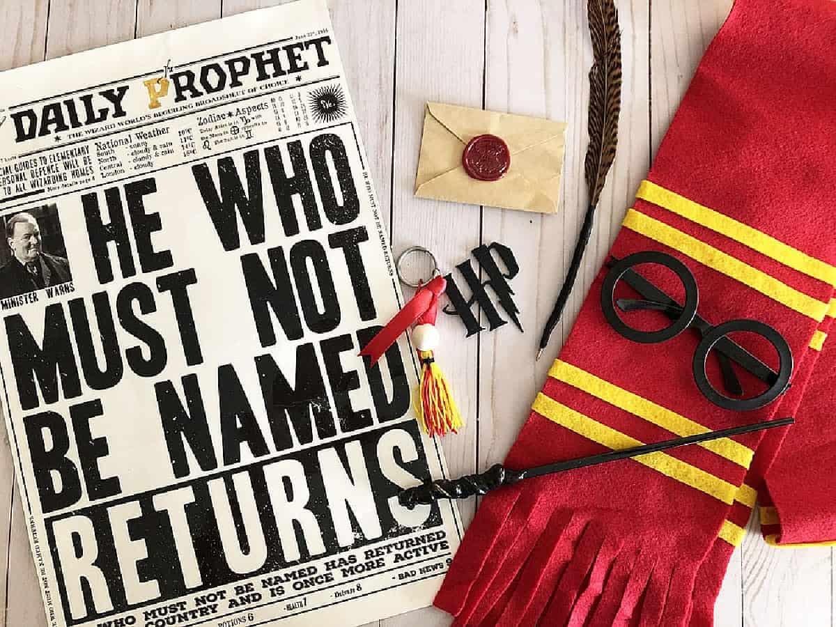 DIY Harry Potter Mail Holder - Crafting Cheerfully