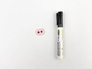 draw two circles on bat nose