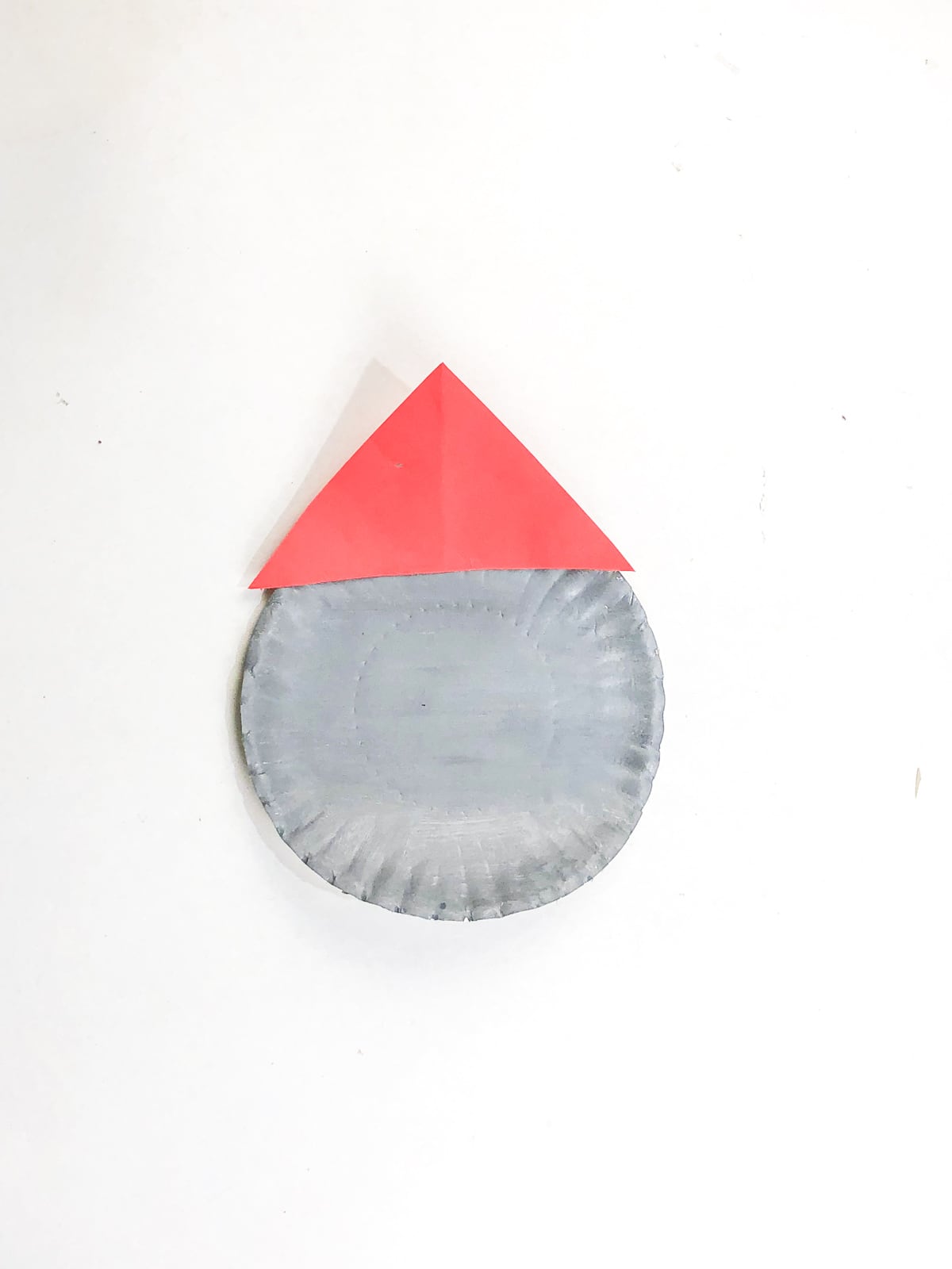 glue triangle to top of paper plate