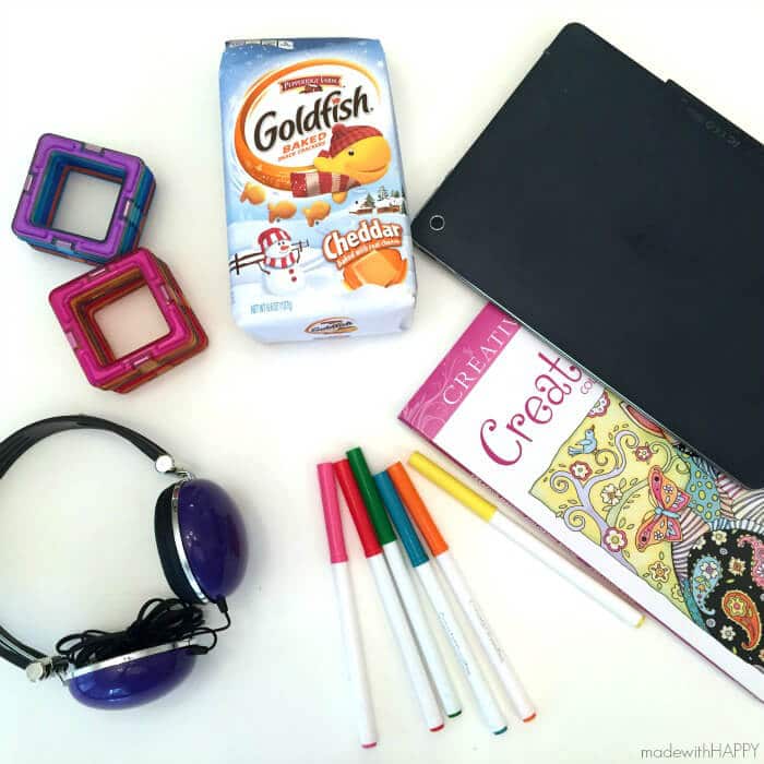 Traveling with Kids - Helping them Pack | www.madewithHAPPY.com | #GoldfishTales AD