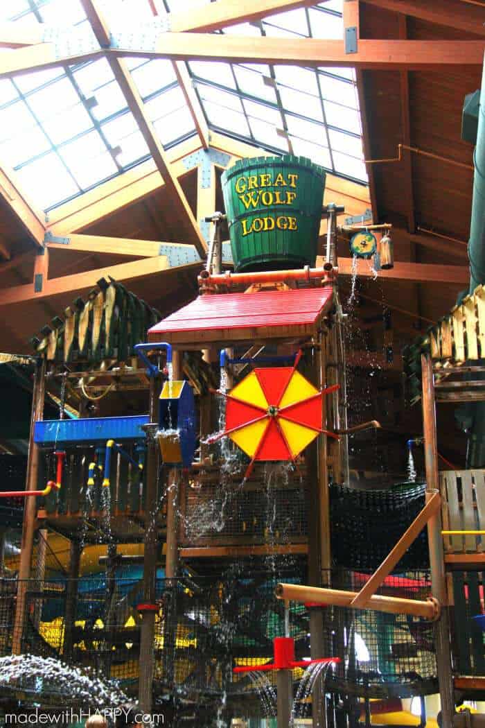 Great Wolf Lodge Kansas City | Family Travel | Indoor Water Park | Hotel Resorts for Kids | www.madewithhappy.com