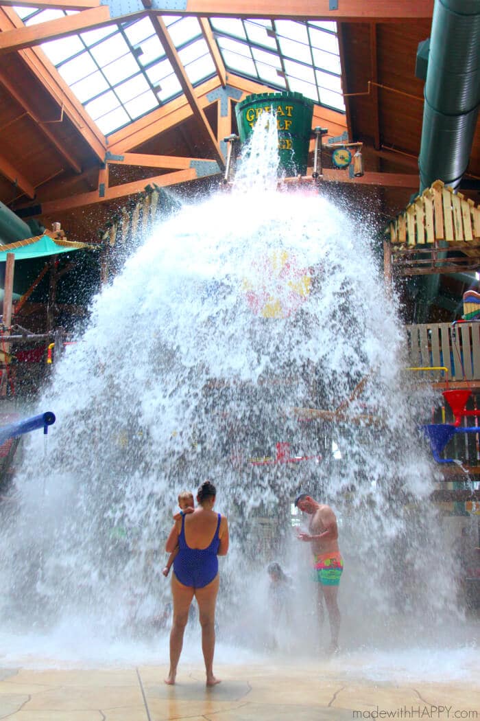 Great Wolf Lodge Kansas City | Family Travel | Indoor Water Park | Hotel Resorts for Kids | www.madewithhappy.com