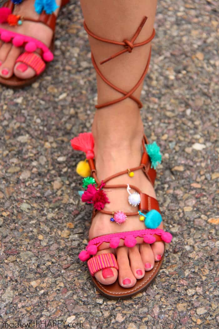 DIY Summer Sandals | Colorful Sandals | DIY Gladiator Sandals | Pops of color during your summer fashion | www.madewithhappy.com