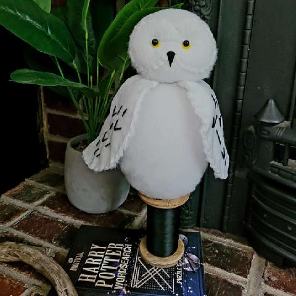 Hedwig Stuffie DIY