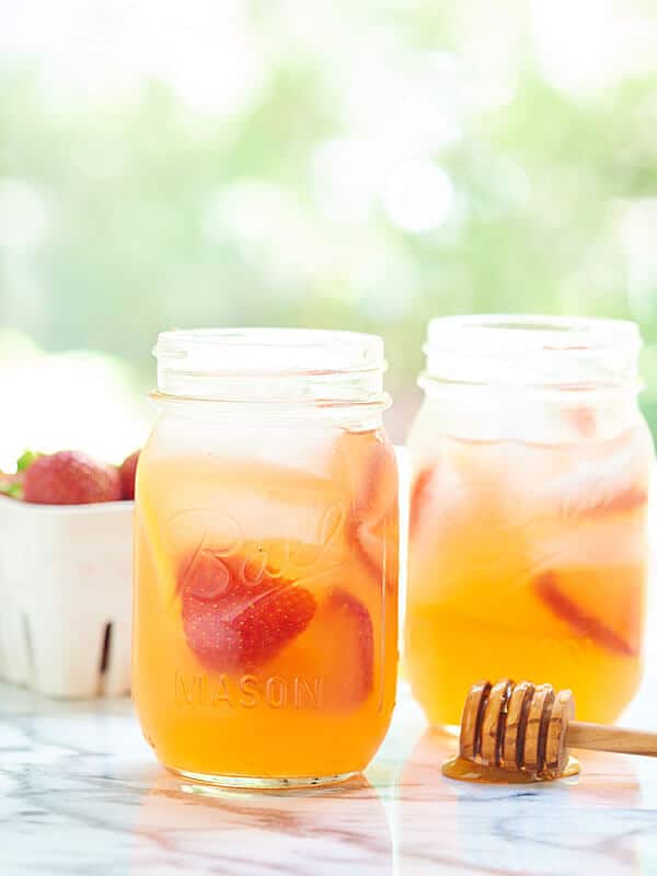 33+ Lemonade Recipes | Pineapple Lemonade | Strawberry Lemonade | Sparkling Lemonade and more | www.madewithhappy.com