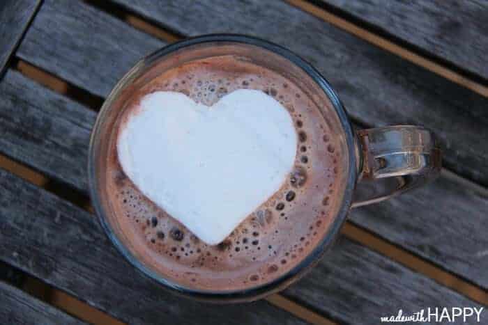 hot-cocoa-heart-marshmallow