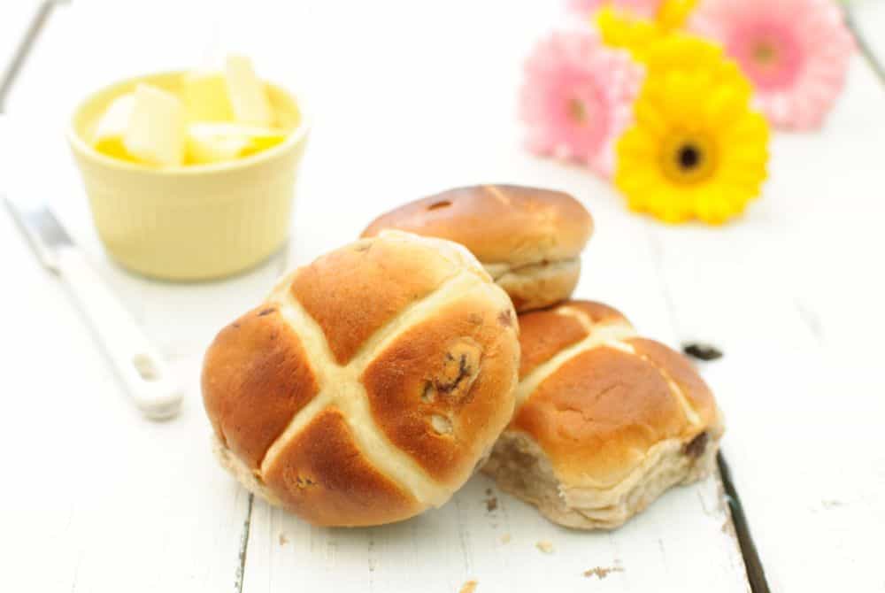 hot cross buns