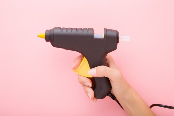 hot glue gun