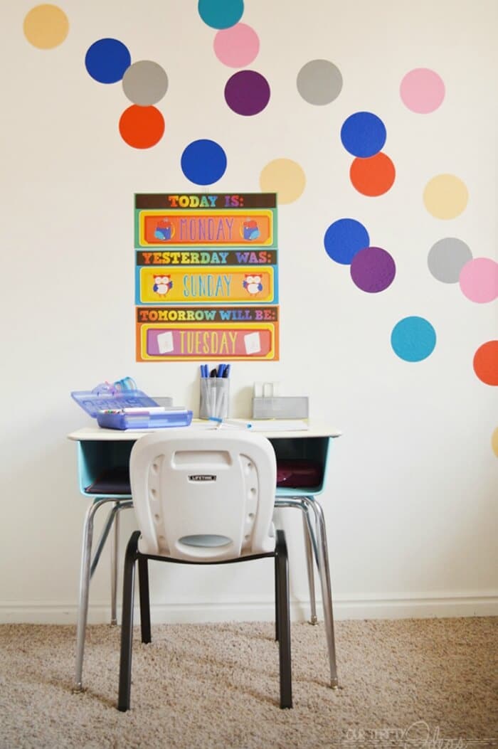 Kids Homework and Craft Desk | Our Thrifty Ideas| www.madewithHAPPY.com