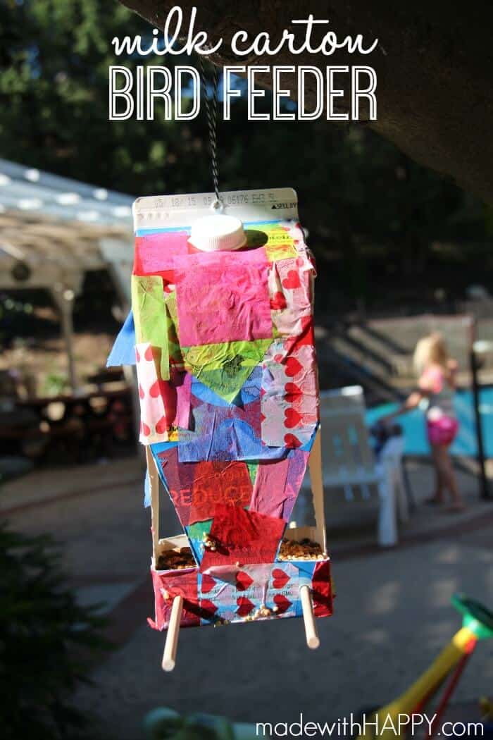 Milk Carton Bird Feeder | Kids Crafts Bird Feeder | Kids Outdoor Crafts | www.madewithHAPPY.com