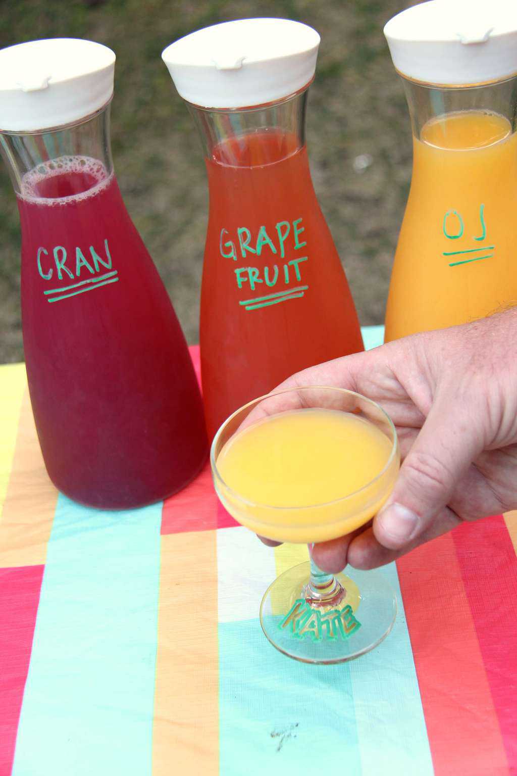 Game Day Celebration Tips to include the ladies | Fun Entertaining Ideas with Wine Glass Writer | Mimosa Bar and Wine Bar | www.madewithHAPPY.com