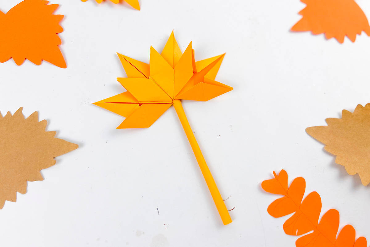 origami maple leaf