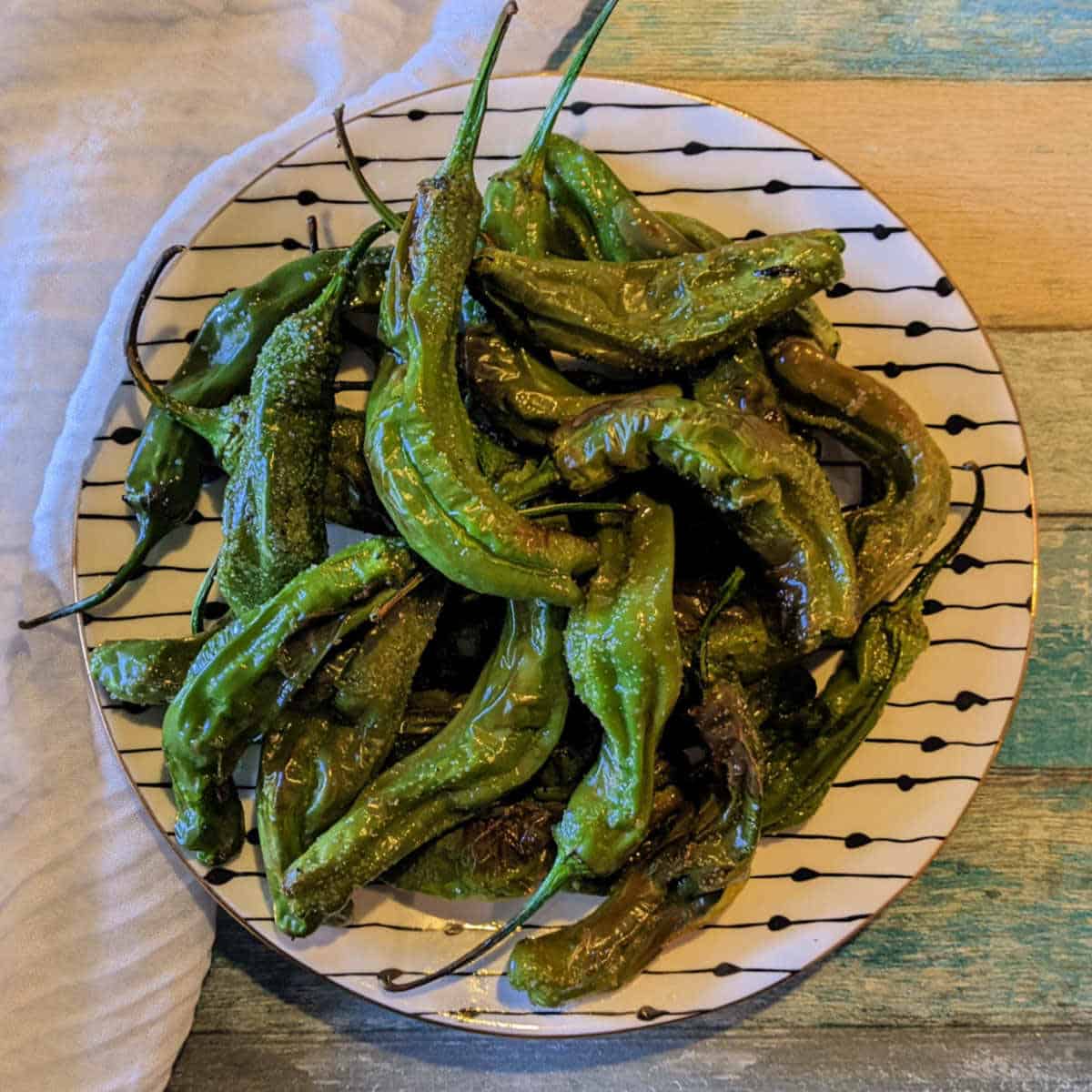 oven roasted shishito peppers