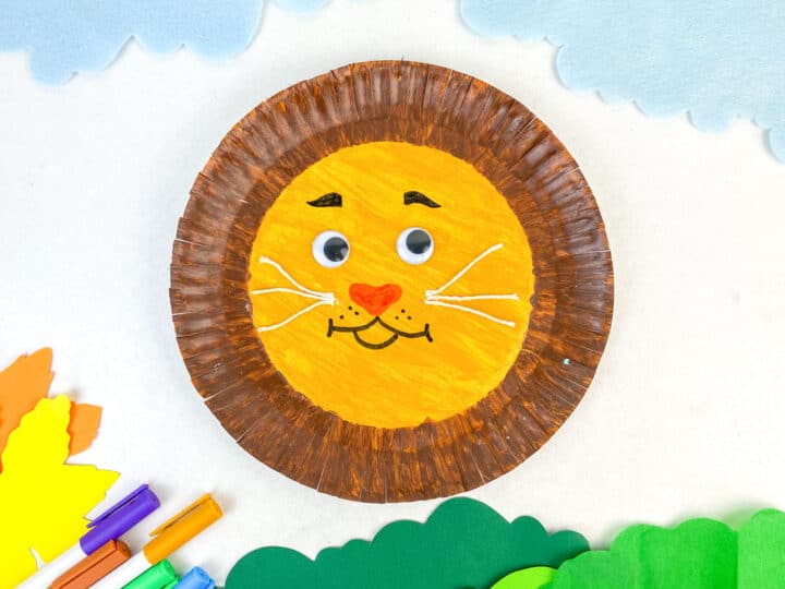 paper plate lion