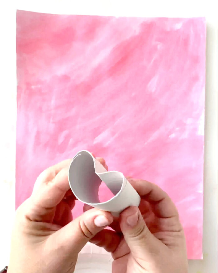 paper roll heart shape