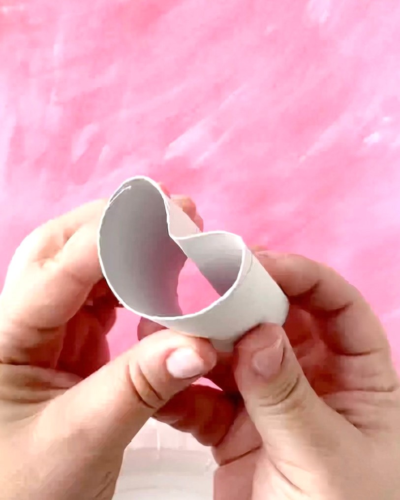 paper roll heart shape
